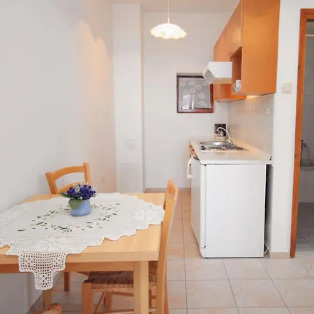 Apartments By The Sea Klenovica, Novi Vinodolski - 5581 Room photo