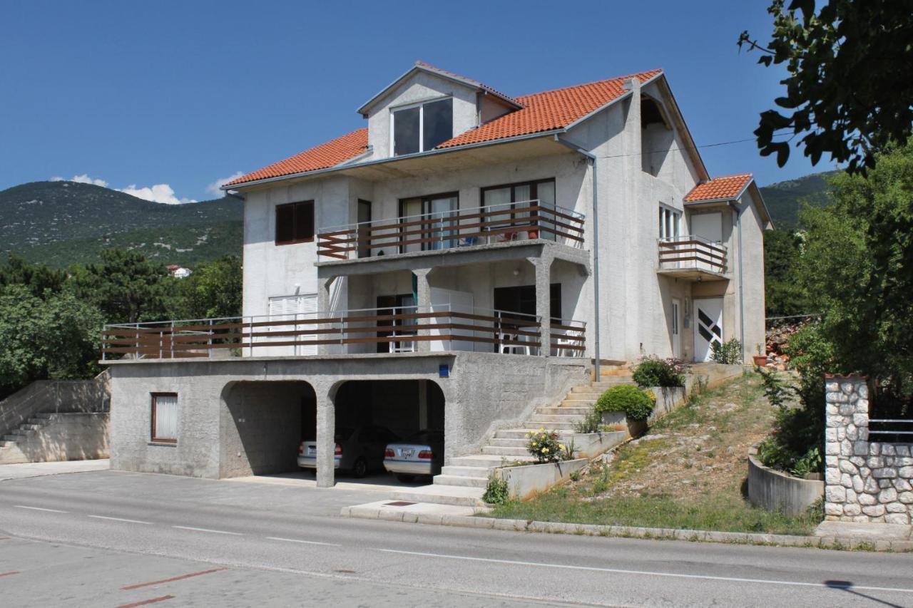 Apartment Apartments By The Sea Klenovica, Novi Vinodolski - 5581