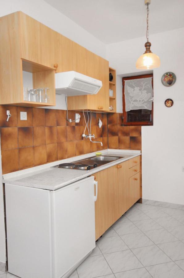 Apartment Apartments By The Sea Klenovica, Novi Vinodolski - 5581