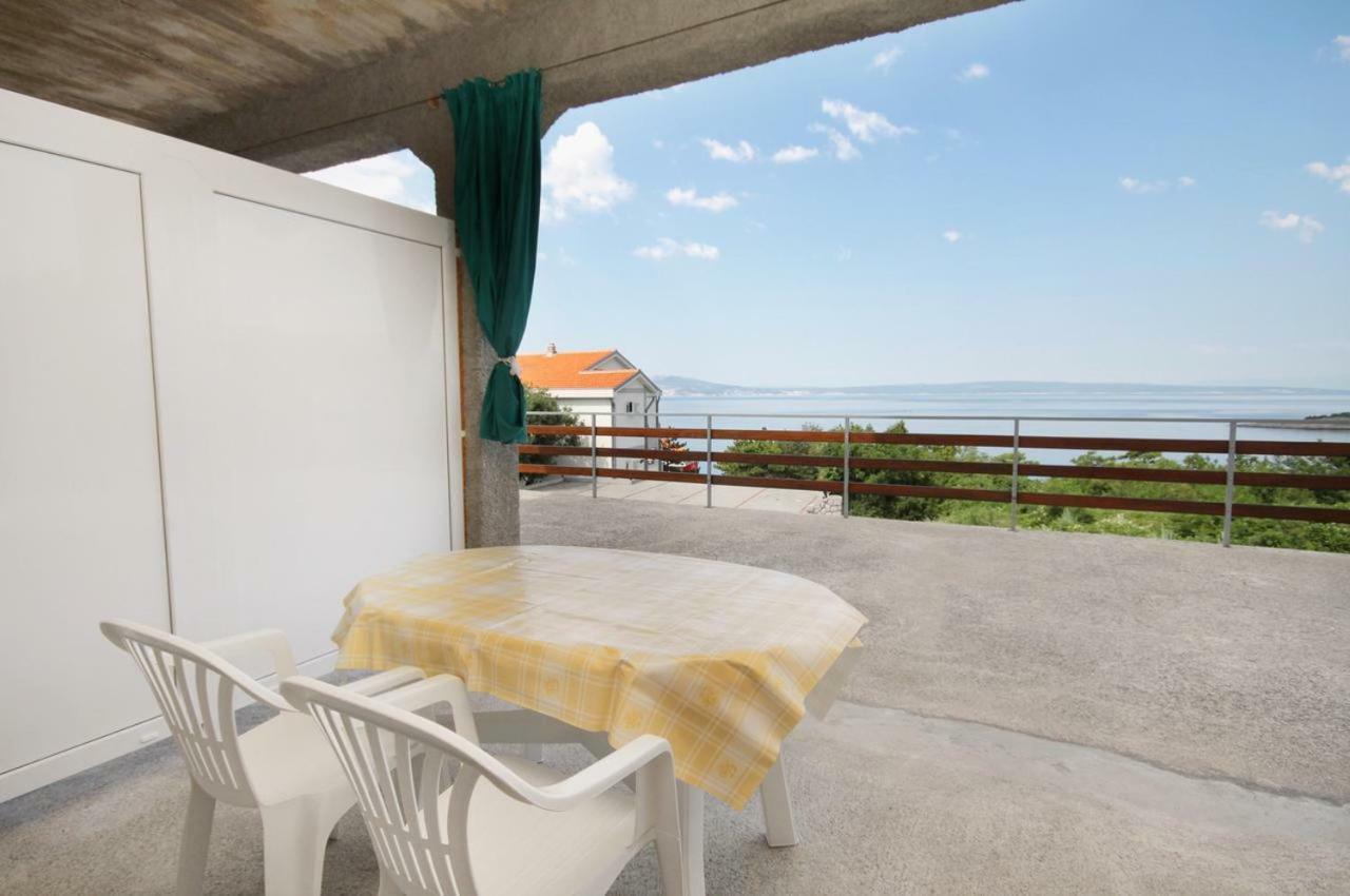 Apartment Apartments By The Sea Klenovica, Novi Vinodolski - 5581 Klenovica